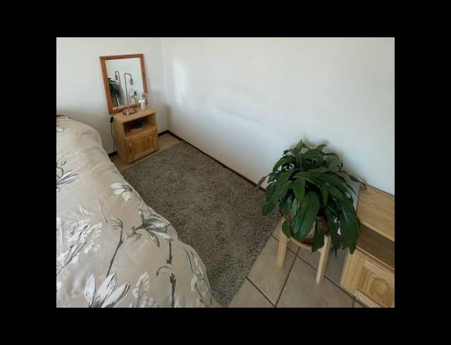 2 BEDROOM PROPERTY TO RENT IN BRENTWOOD PARK